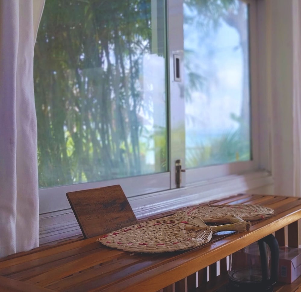 Bamboo Cottages 55/73
