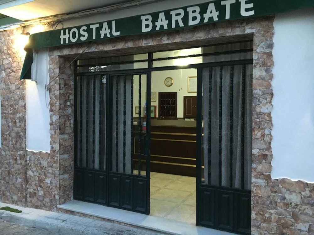 Hostal Barbate 3/50