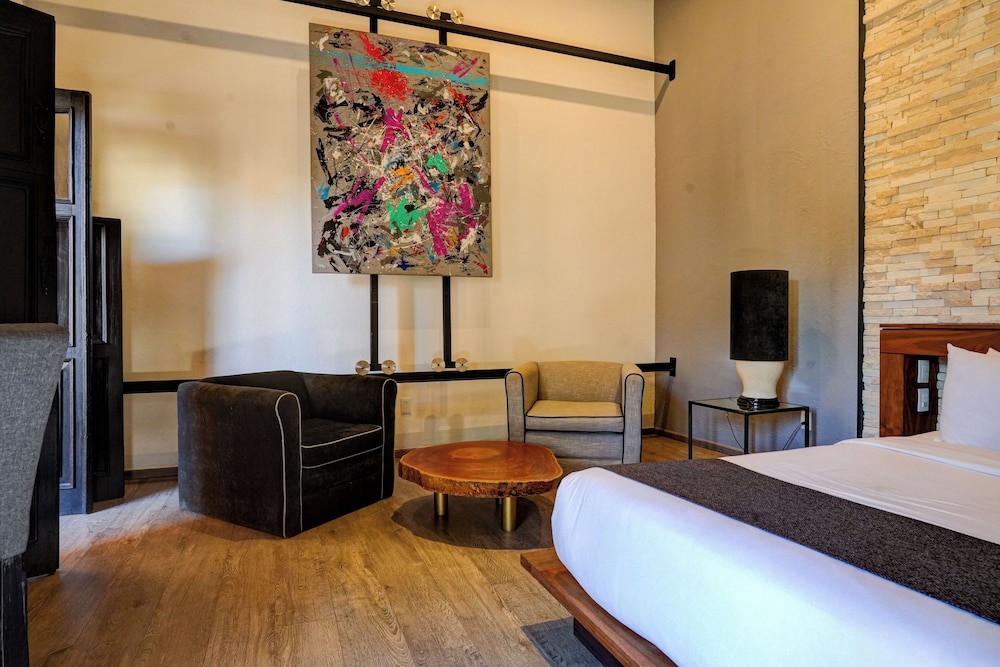Meson de Santa Rosa Luxury Hotel 28/70