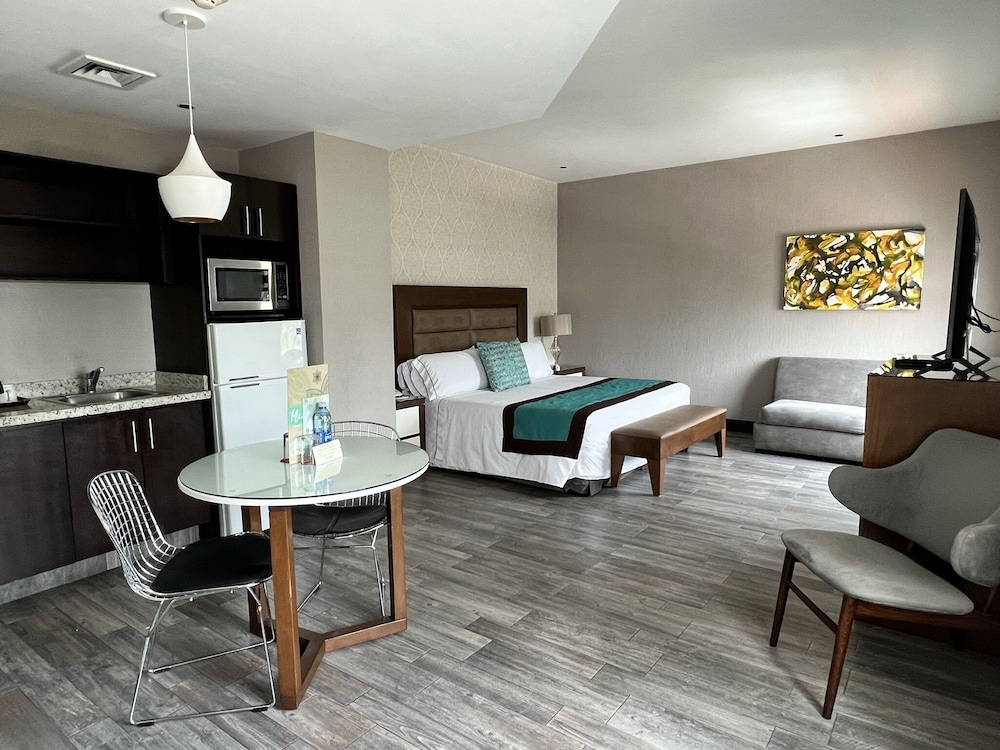 Aurea Hotel And Suites 29/50