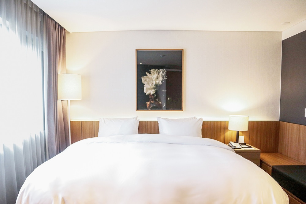 Hollywood, Twin Beds