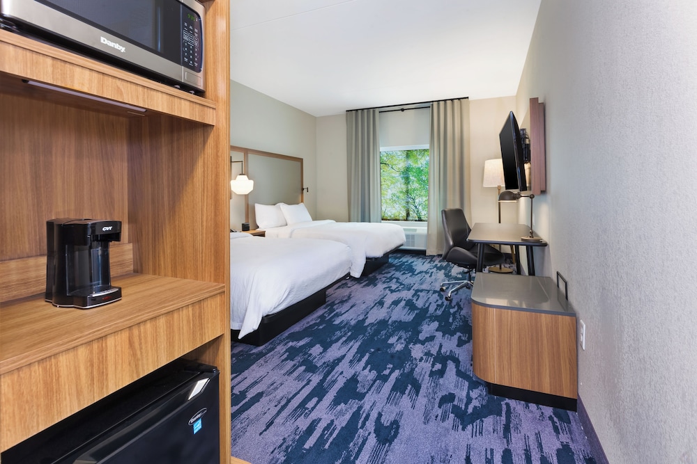 Fairfield Inn and Suites by Marriott Knoxville Airport Alcoa 12/39