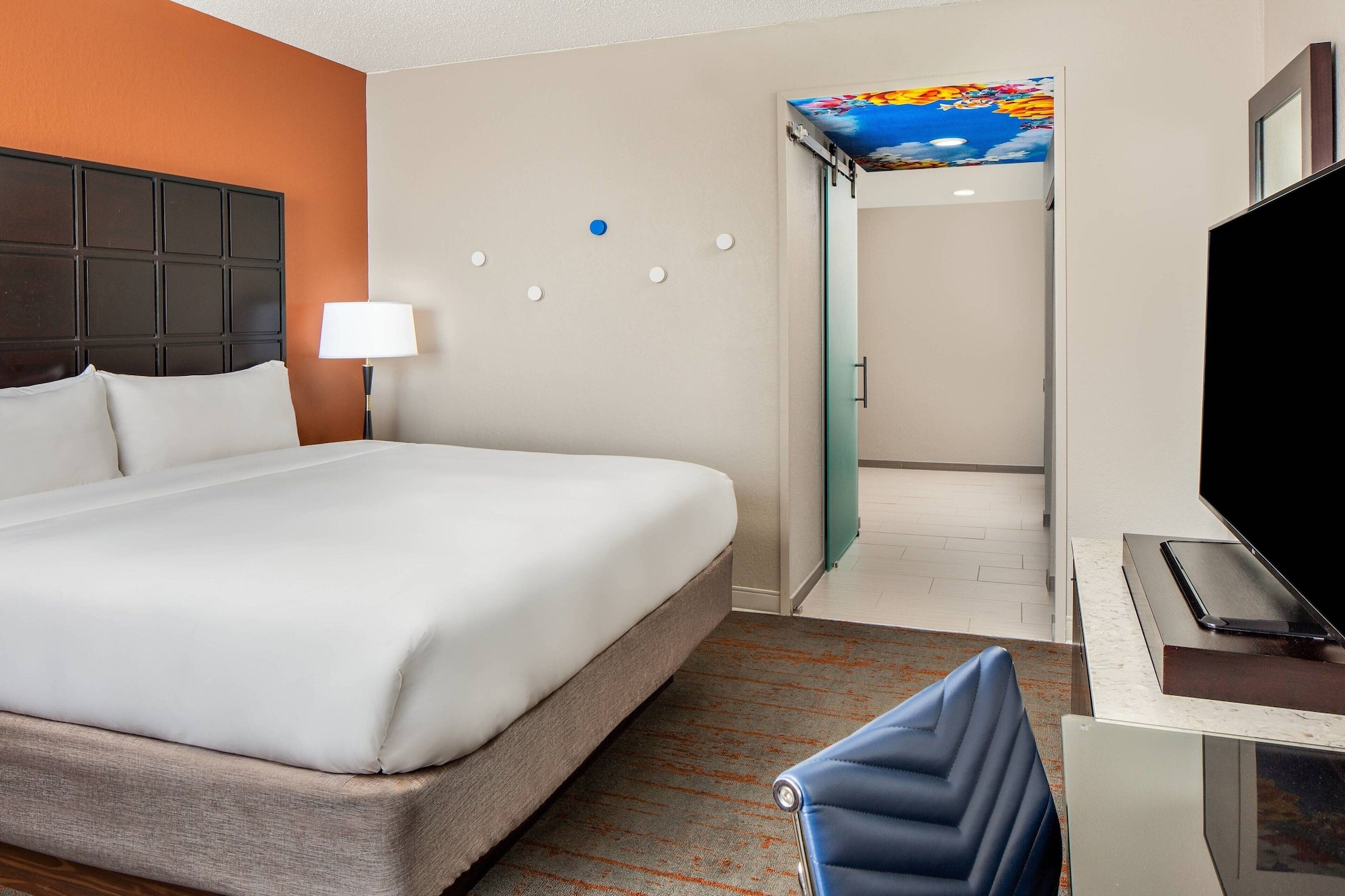 Room at Renaissance Indianapolis North Hotel, CARMEL - IN