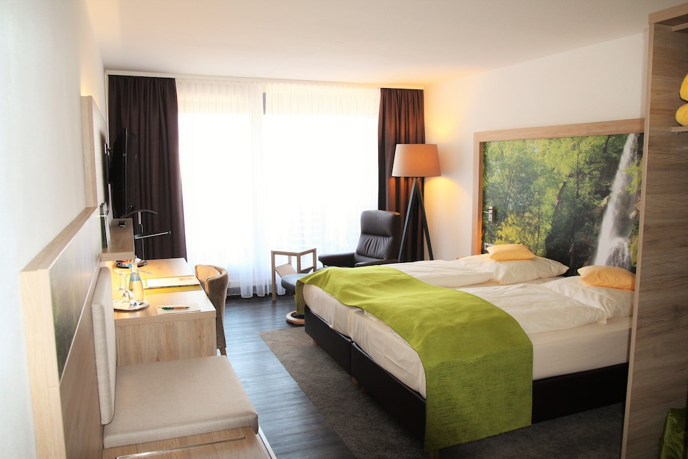 Graf Eberhard Hotel 12/70