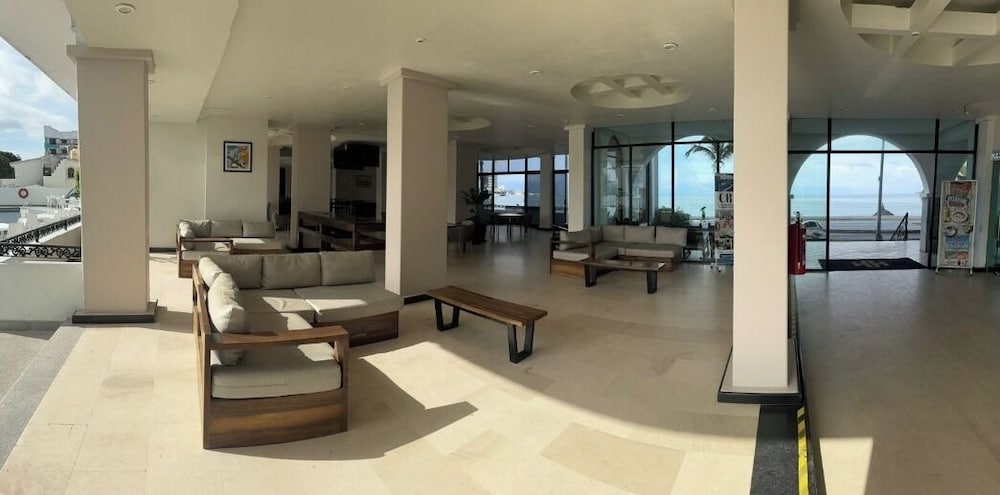 HOTEL HACIENDA MAZATLAN 47/64