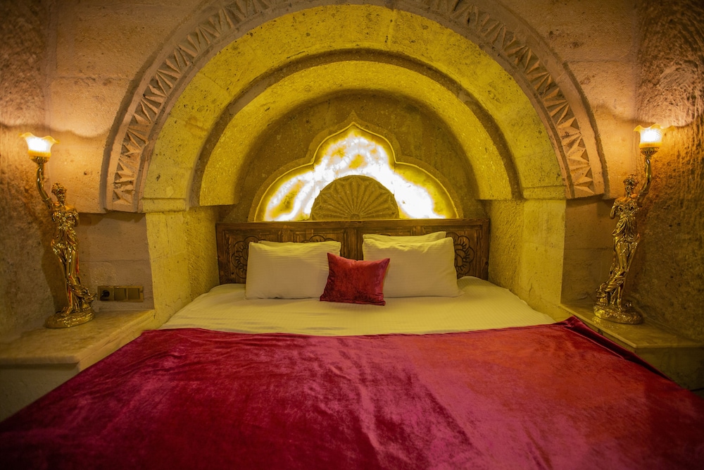 Royal Cave Hotel 15/58