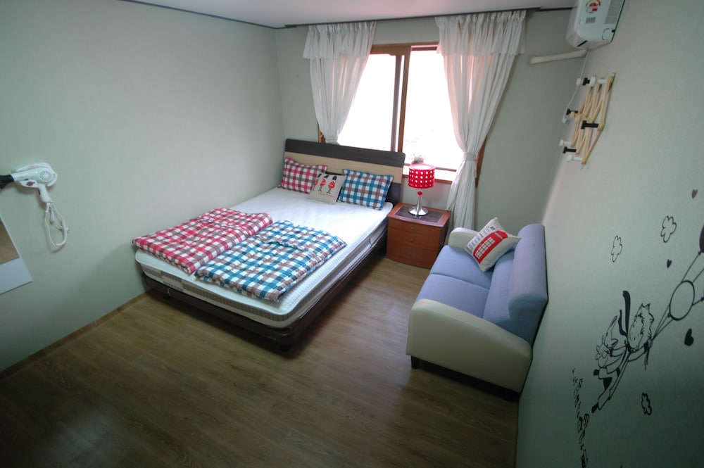 Apple Tree Guest house 17/50