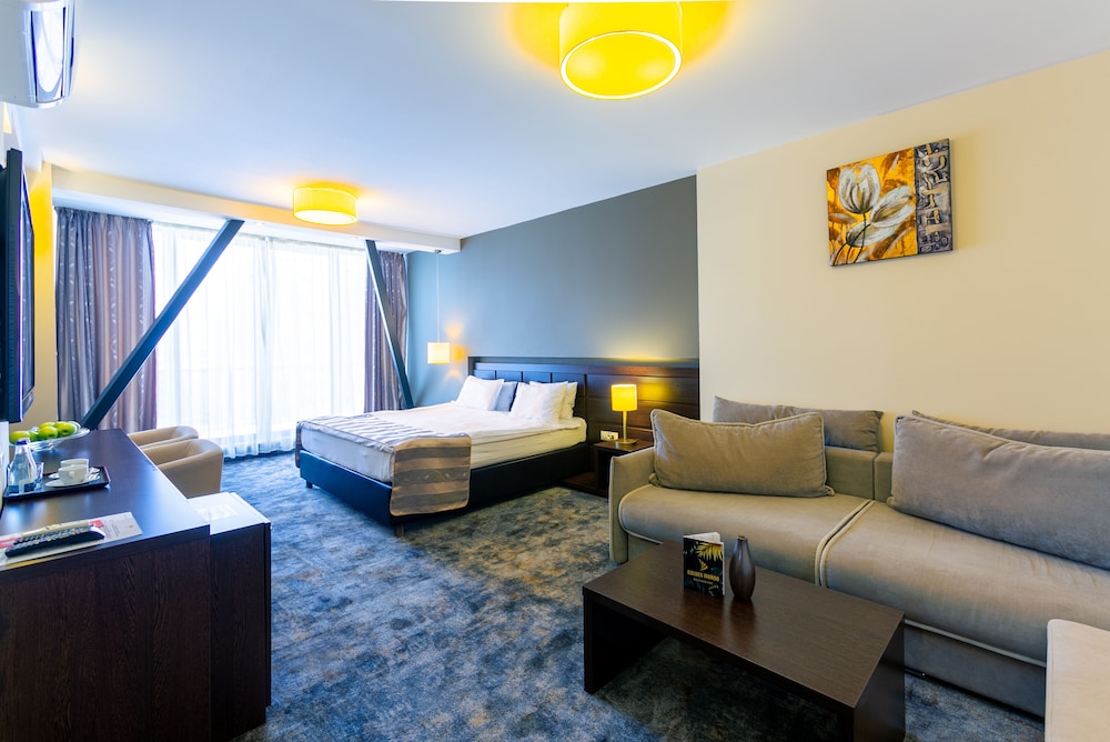 Golden Time Hotel 49/62