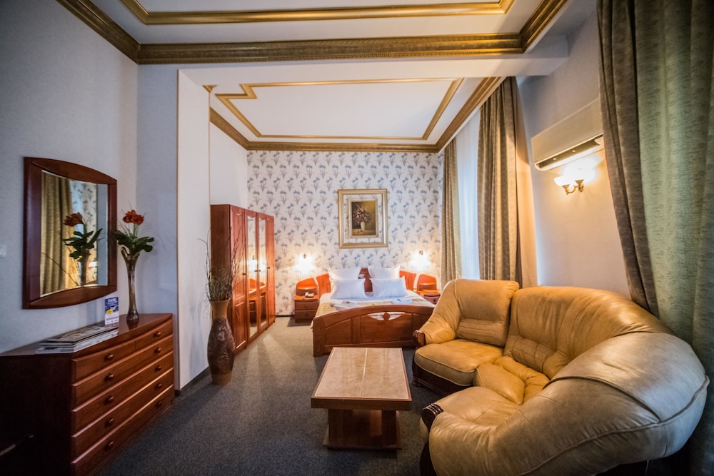 Bucharest Comfort Suites 46/66