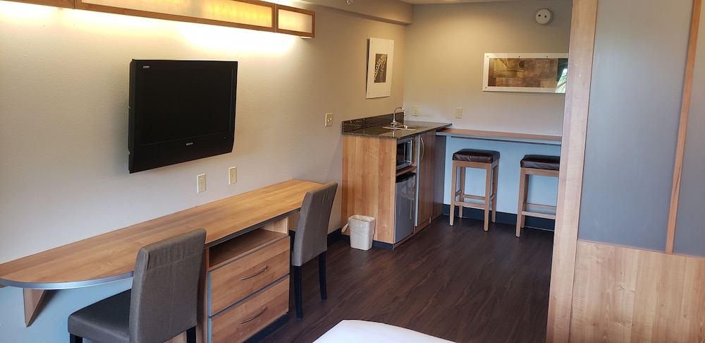 Microtel Inn & Suites by Wyndham York 30/45