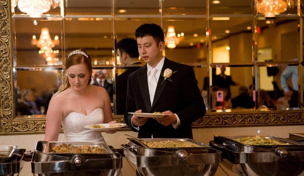 HILTON GARDEN INN FAIRFAX 23/61