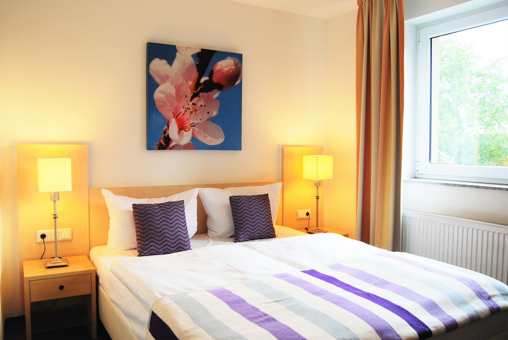 Airport Hotel Dürscheidt 12/56