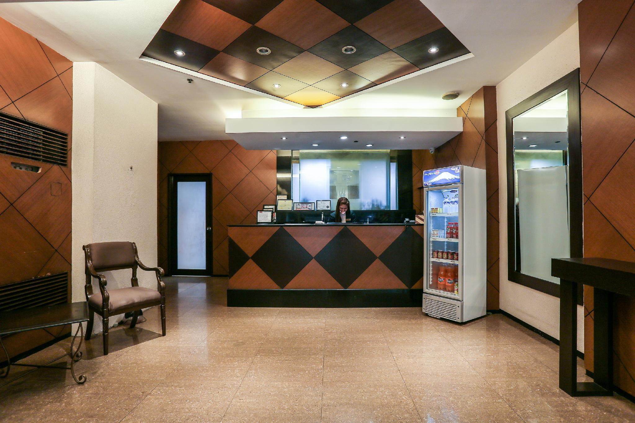 Paragon Tower Hotel 4/50