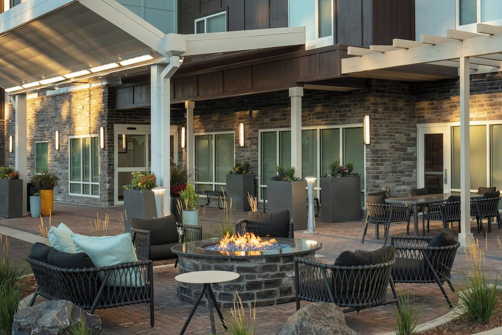 TownePlace Suites by Marriott Denver North Thornton 30/39