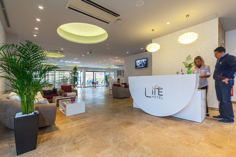 Boutique Hotel Life 3/50