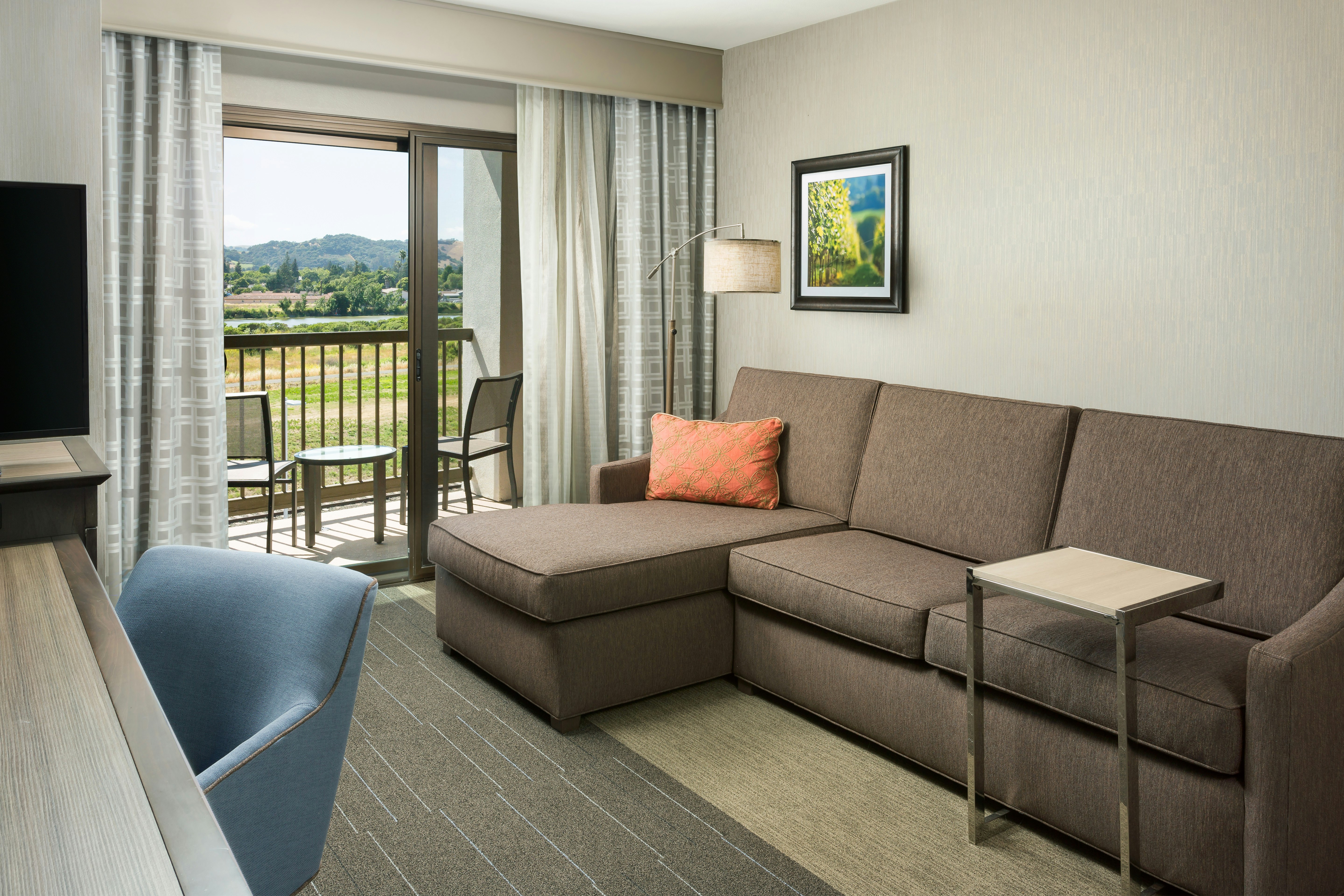 Hampton Inn & Suites Napa 36/64