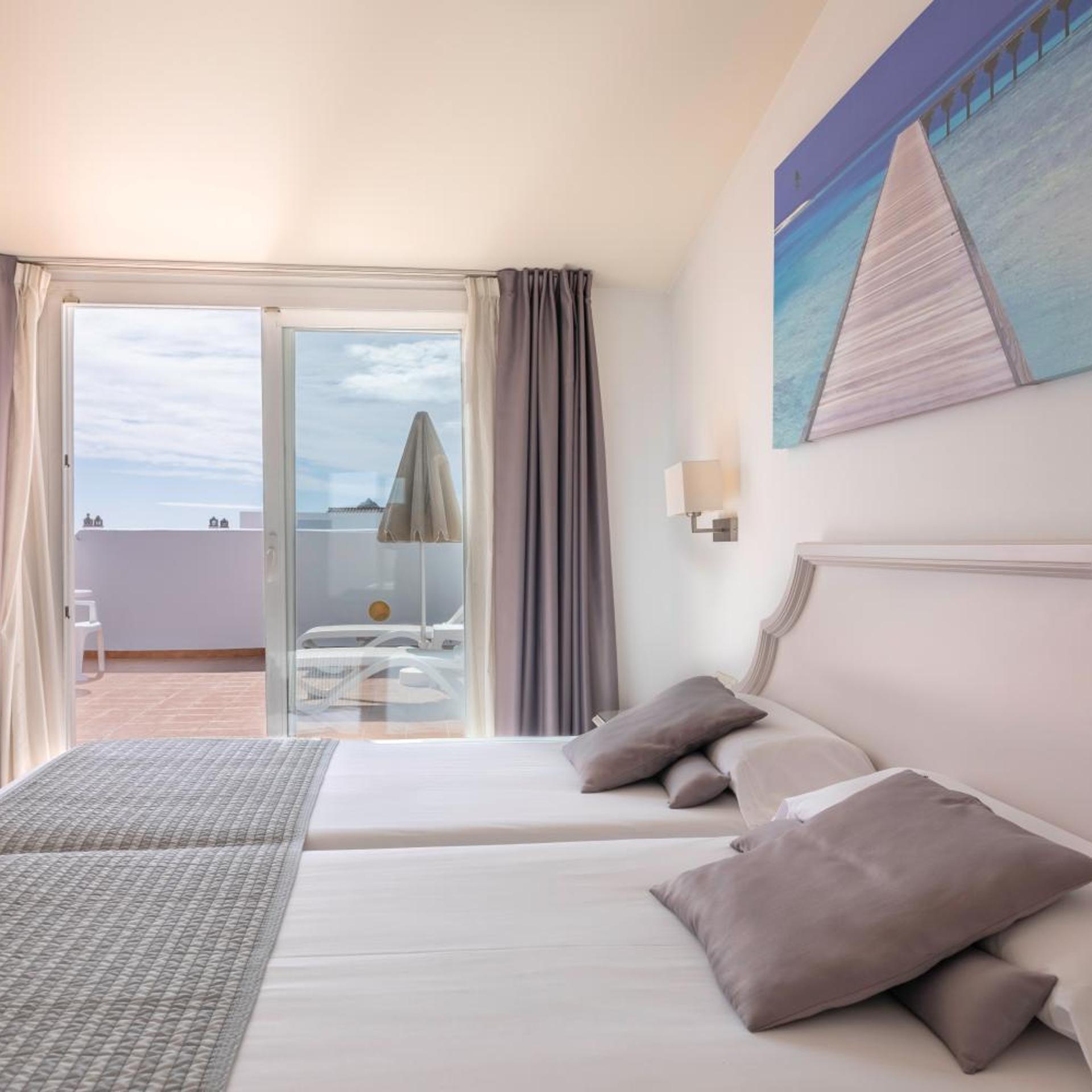 Room, Double or Twin Bed, Terrace