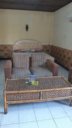 Hotel Rakata 8/11