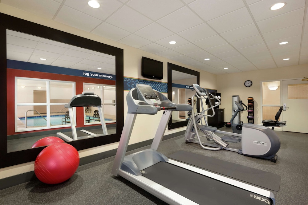 Hampton Inn Wichita Falls Sikes Senter Mall 17/36
