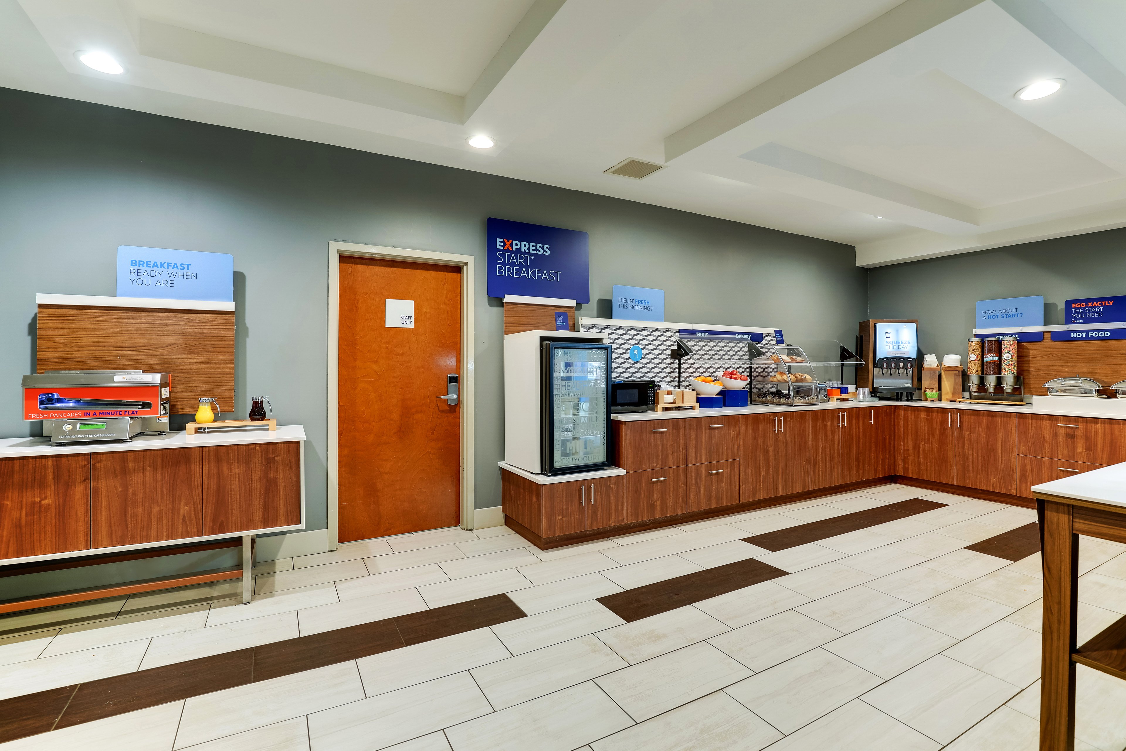 Holiday Inn Express & Suites Bryan - Montpelier 9/50