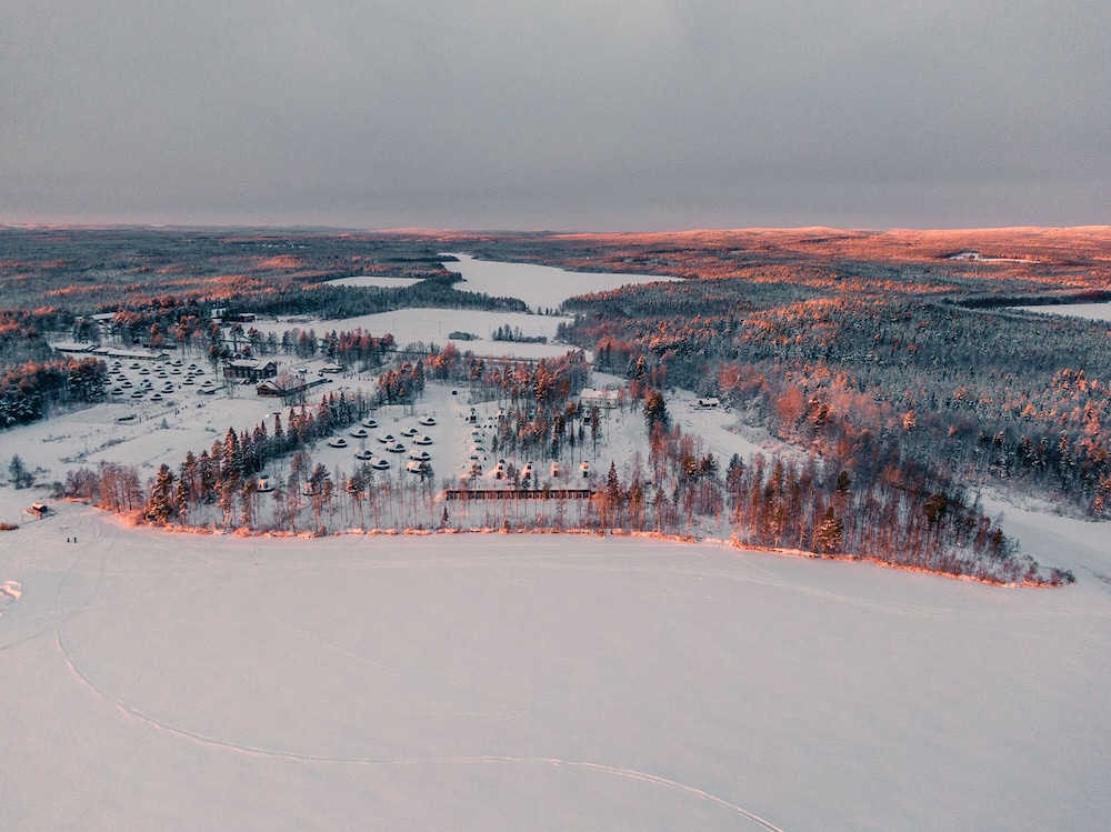Apukka Resort 48/50