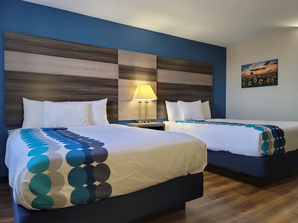 Wingate by Wyndham Wichita Airport 16/49