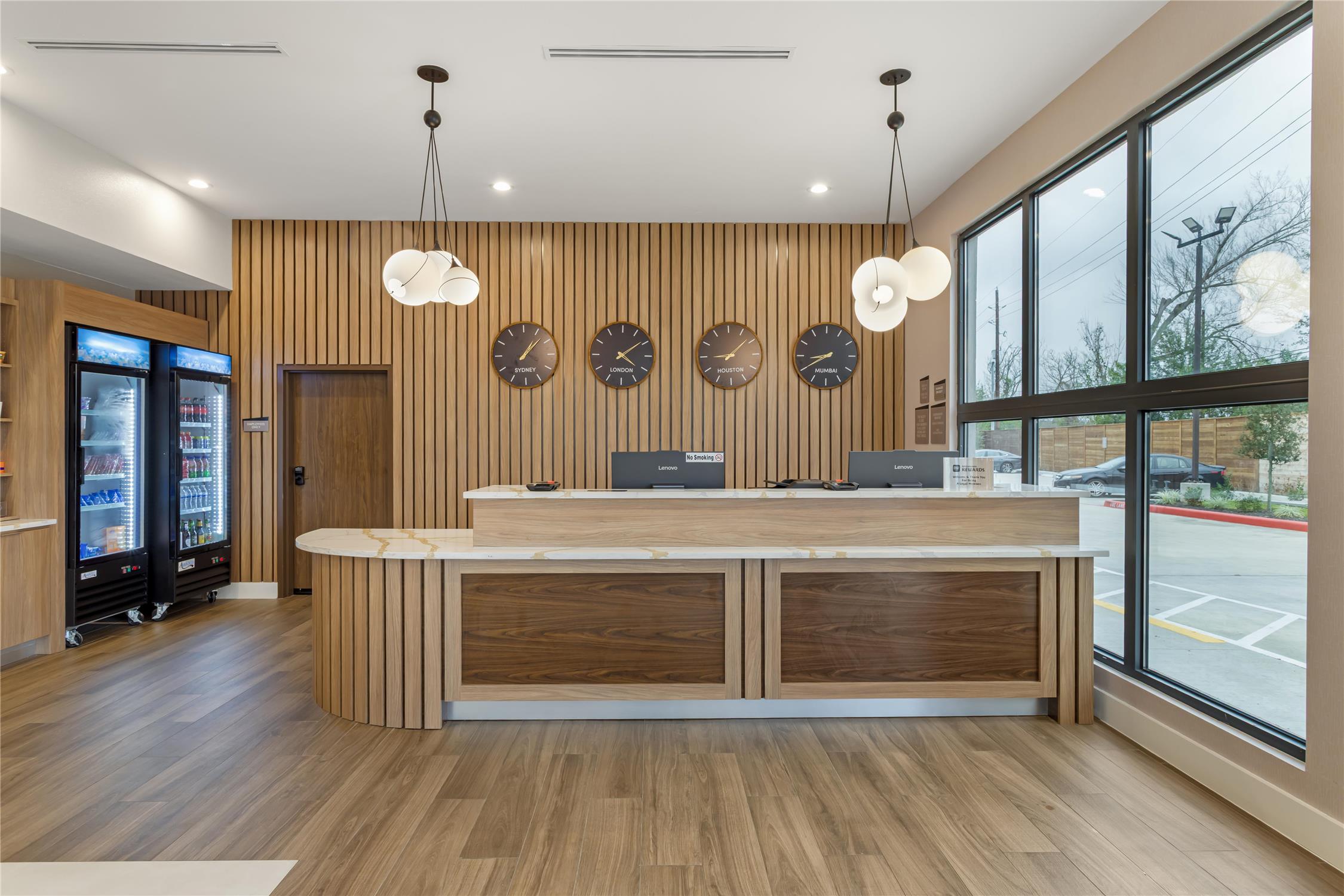 Best Western Plus Pearland/Houston Medical Center Hotel 11/37