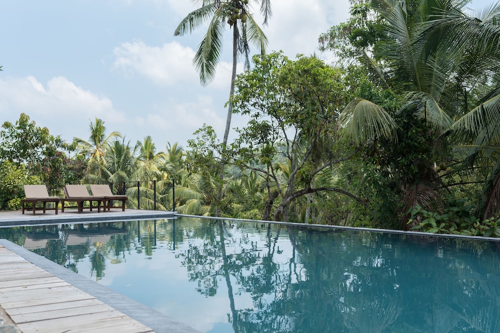 Good Vibes Villas Retreat And Restaurant 42/44