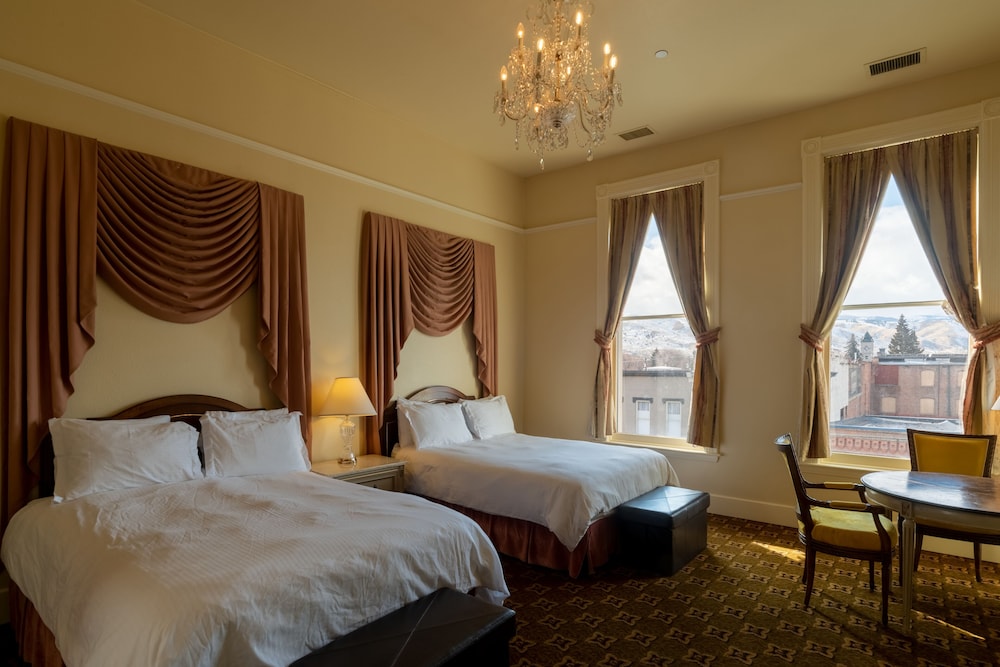 Geiser Grand Hotel 18/50