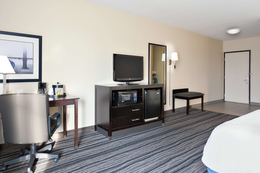 Hampton Inn & Suites Mountain View 41/51
