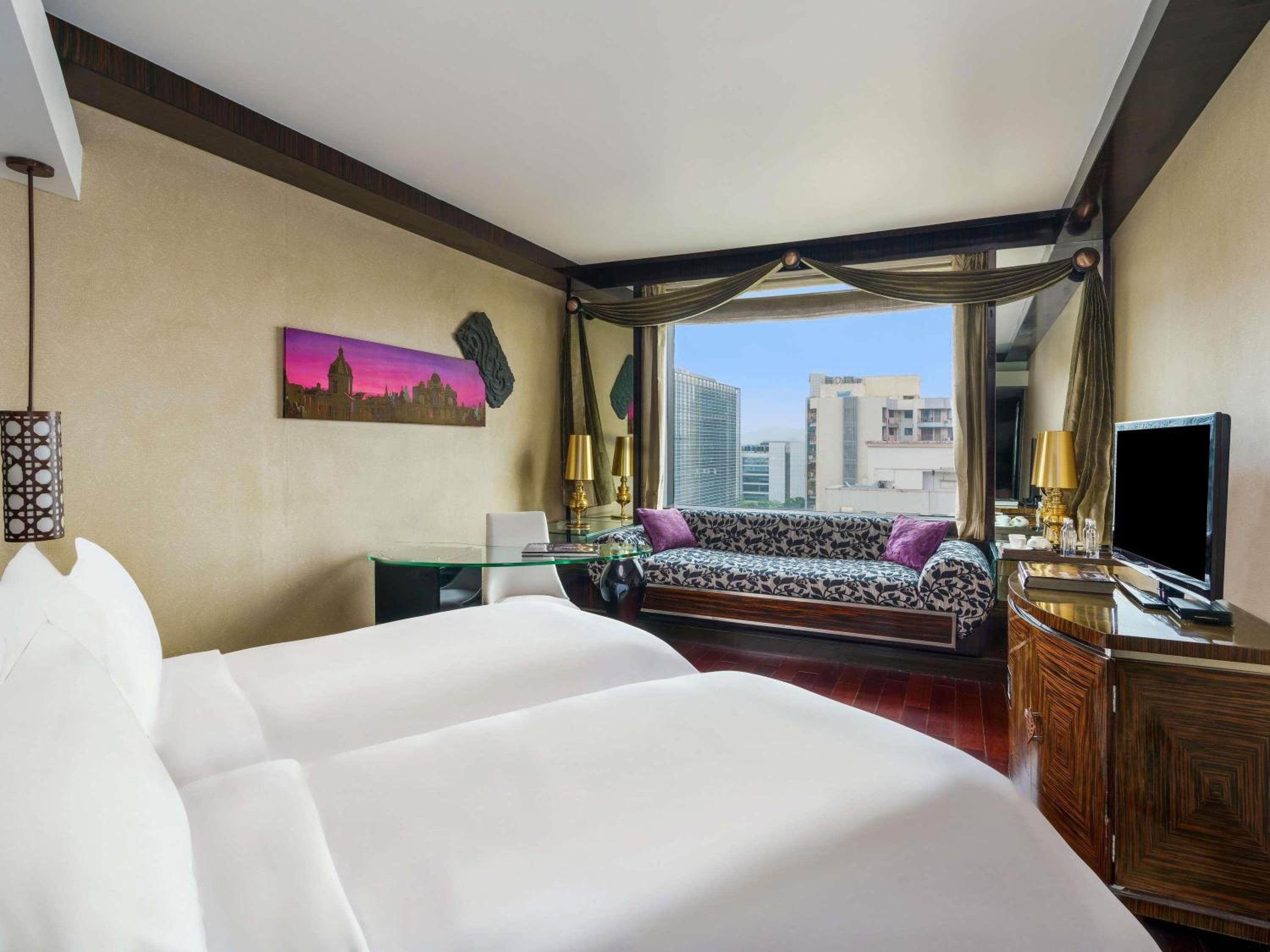 Room, Twin Beds, Lounge Access