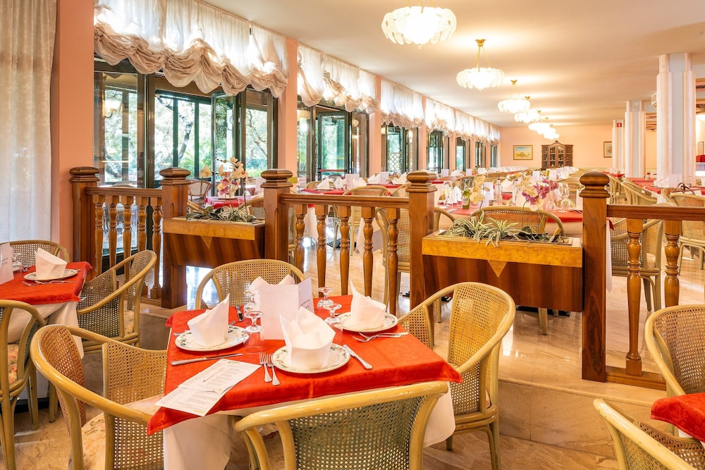 Park Hotel Oasi 45/71