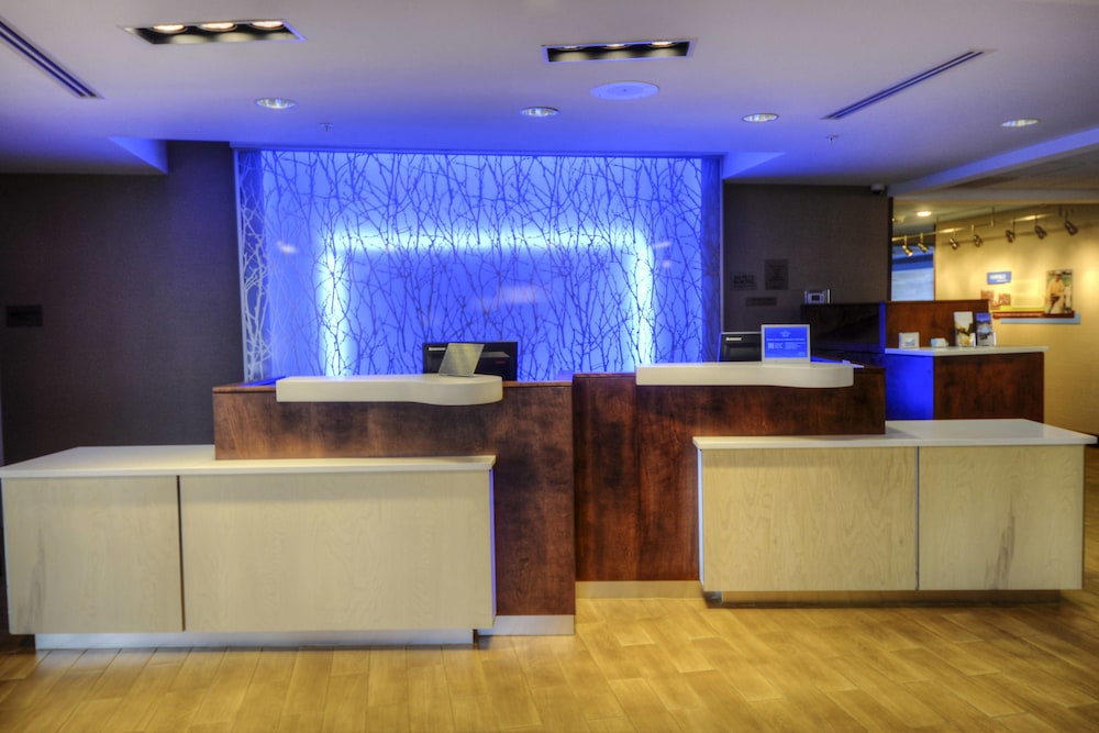 Fairfield Inn Suites By Marriott Princeton 10/46