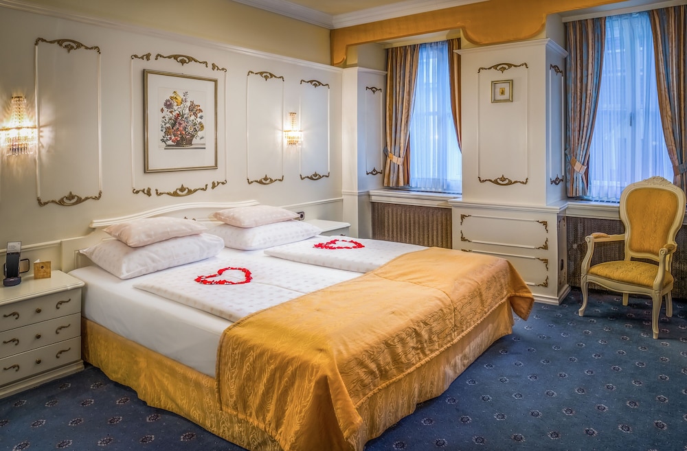 SCHLOSSHOTEL ROMISCHER KAISER 14/52