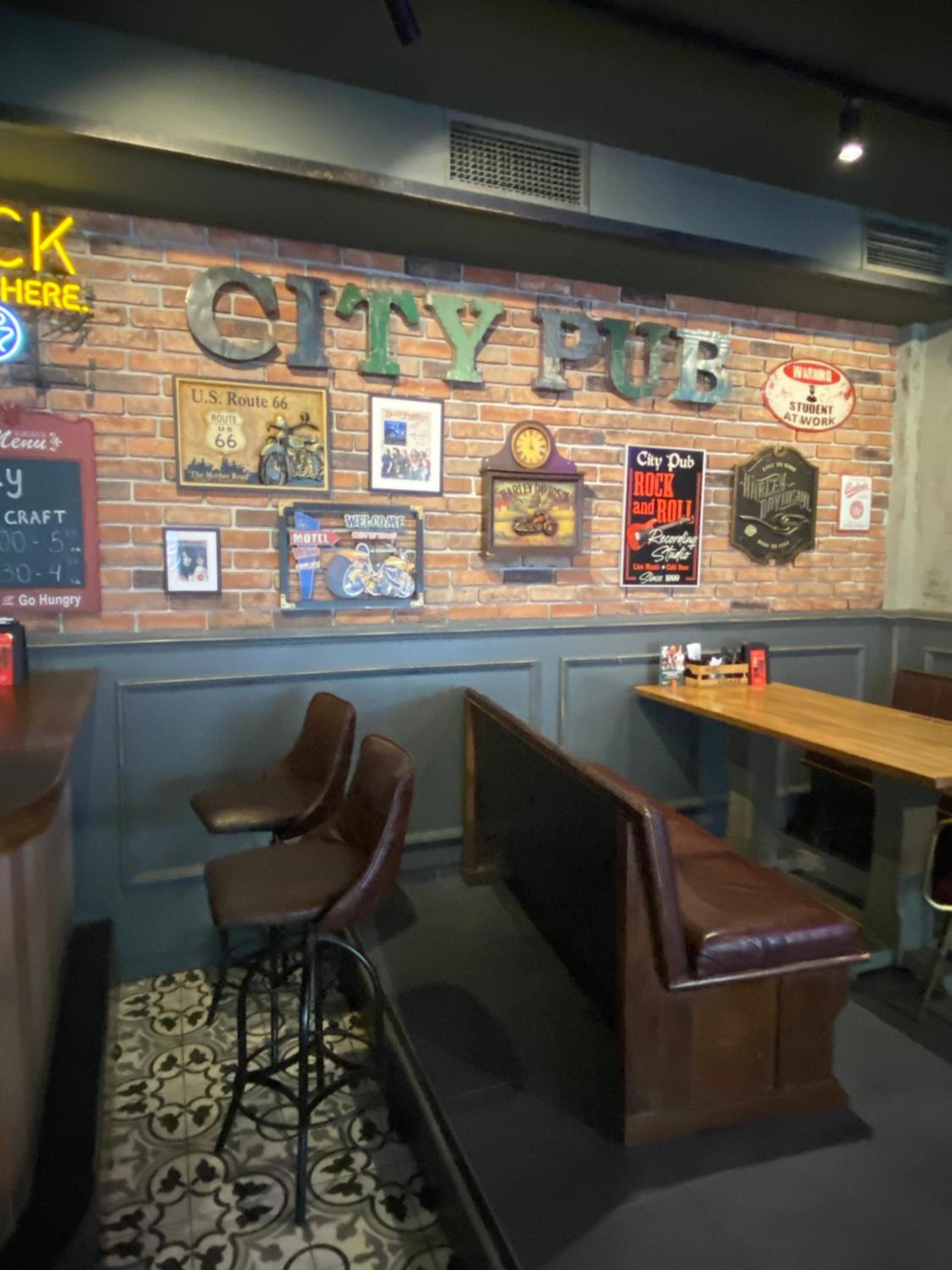 City Hotel 33/50