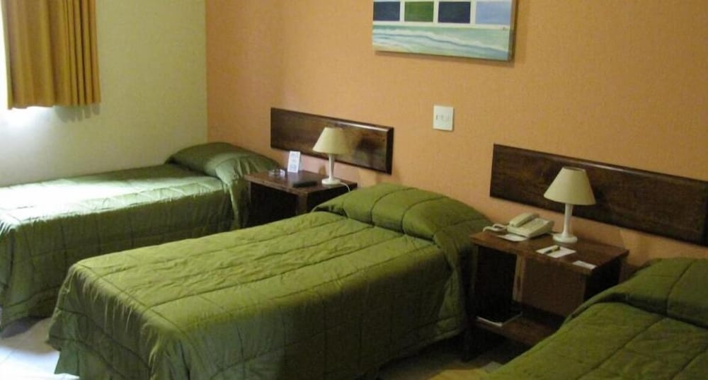 Maria Plaza Hotel 21/65