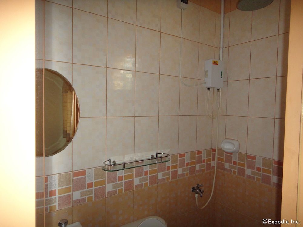 Anri Pension House 24/42