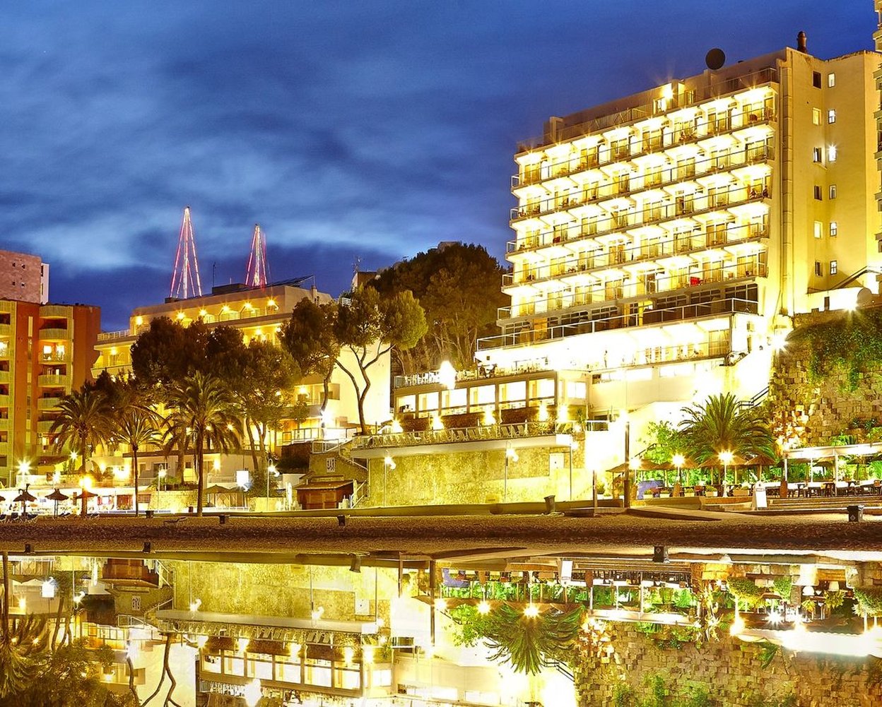 Flamboyan Caribe Hotel & Spa 2/42