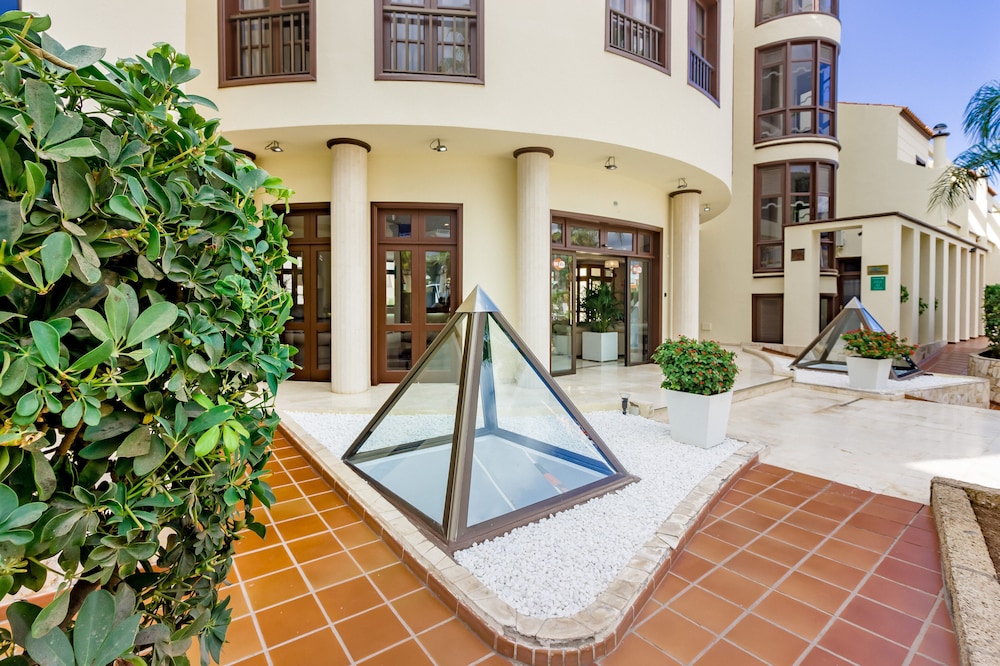 Klayman Olivina Aparthotel 4/44
