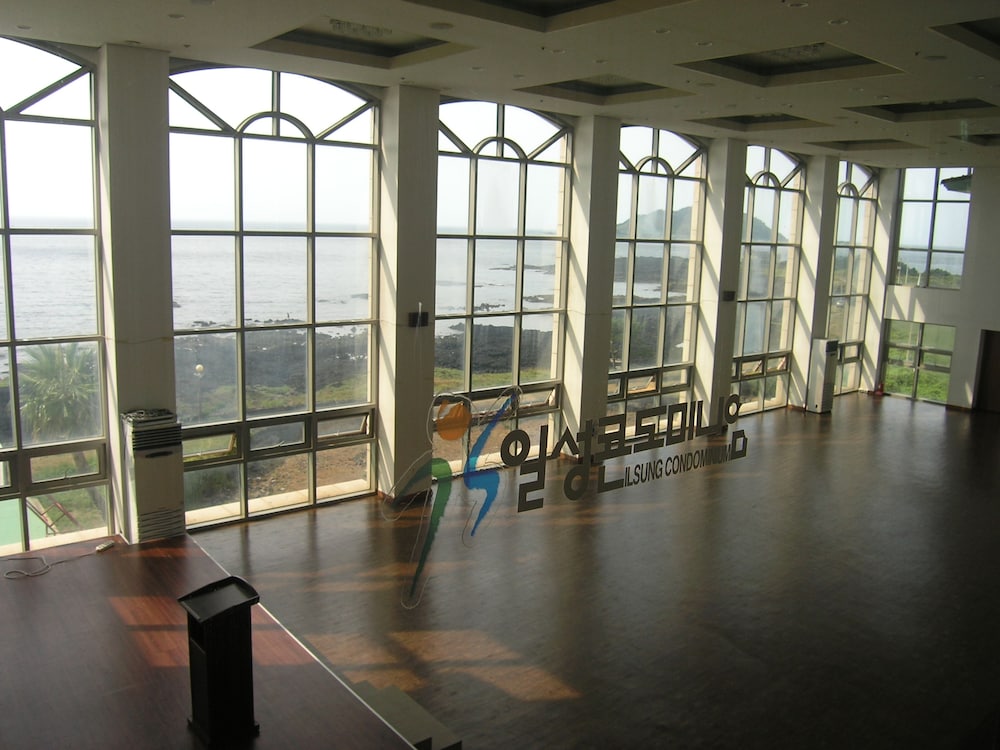 Il Sung Jeju Beach Resort 33/42