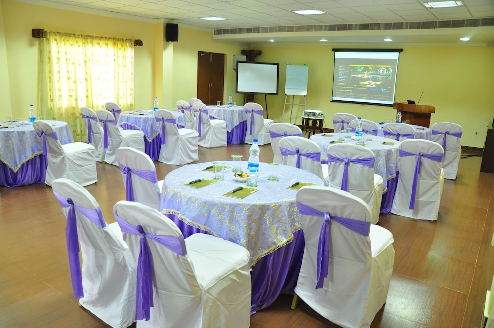 Aalankrita Resort And Convention 39/54
