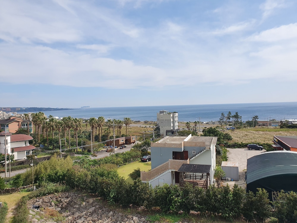 Grandmer Hotel Jeju 13/67