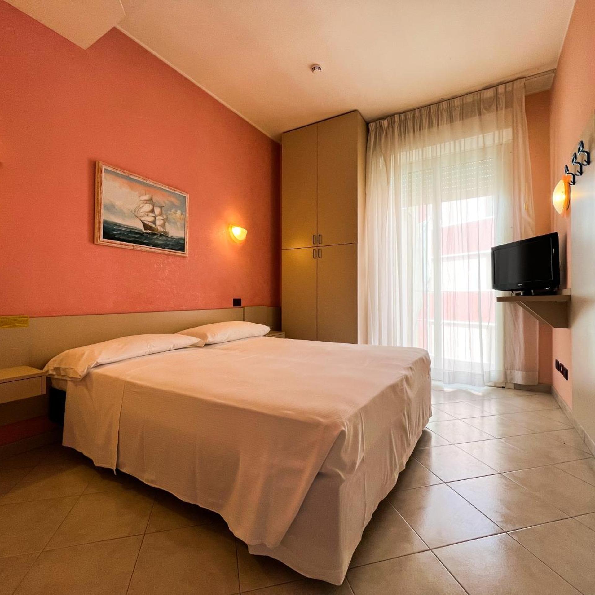 Hotel Soleblu 12/100