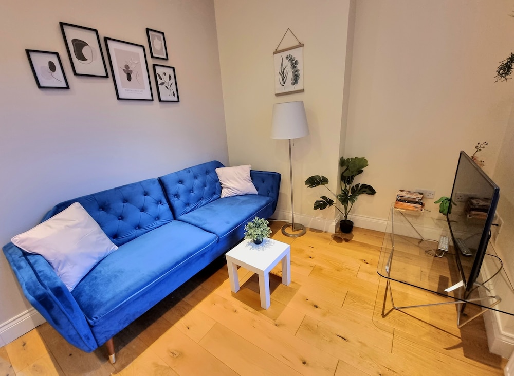 Urban Stay Oxford Gardens Apartments 32/50