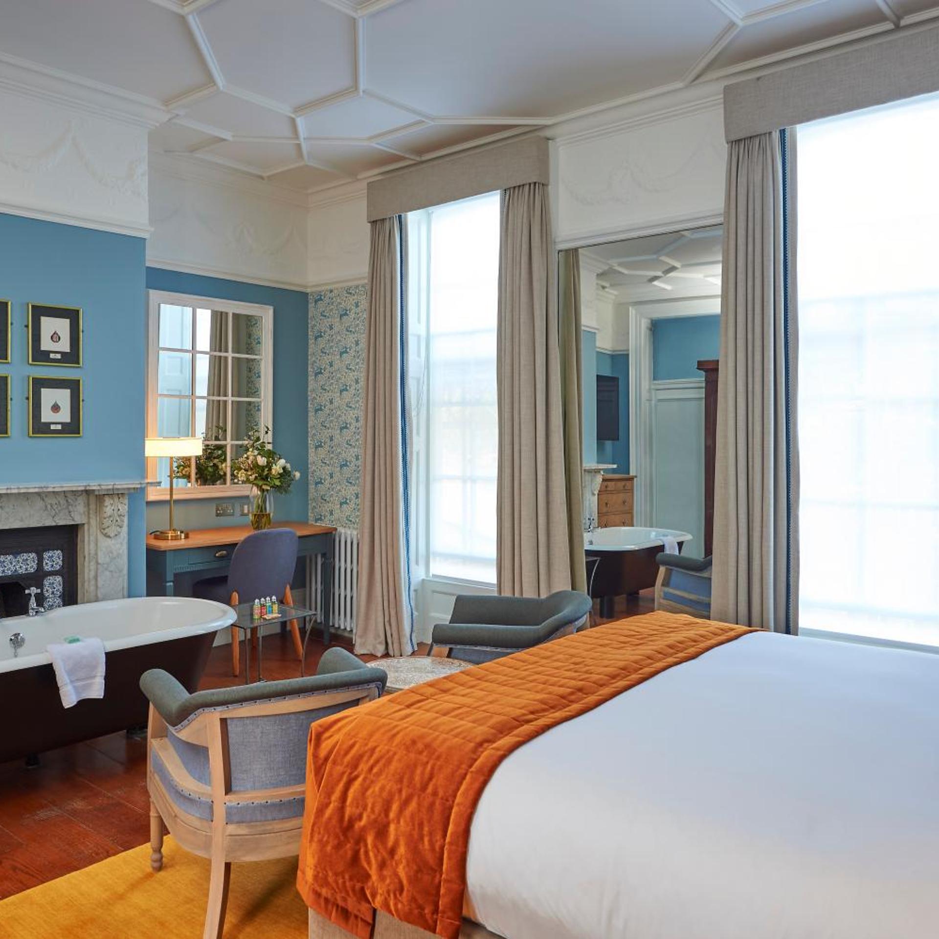 Signature, Suite