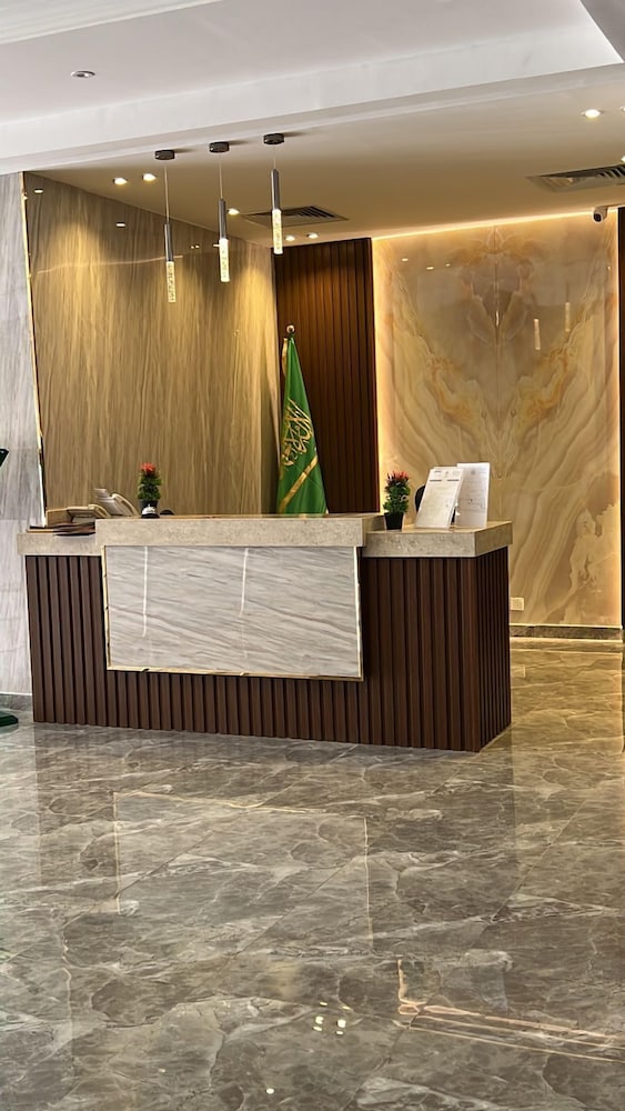 فندق كابيتال أو 162 برزين(Brzeen Hotel) 9/50