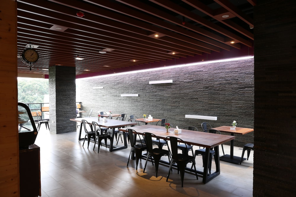 Grand Citihub Hotel Kajoetangan 48/61