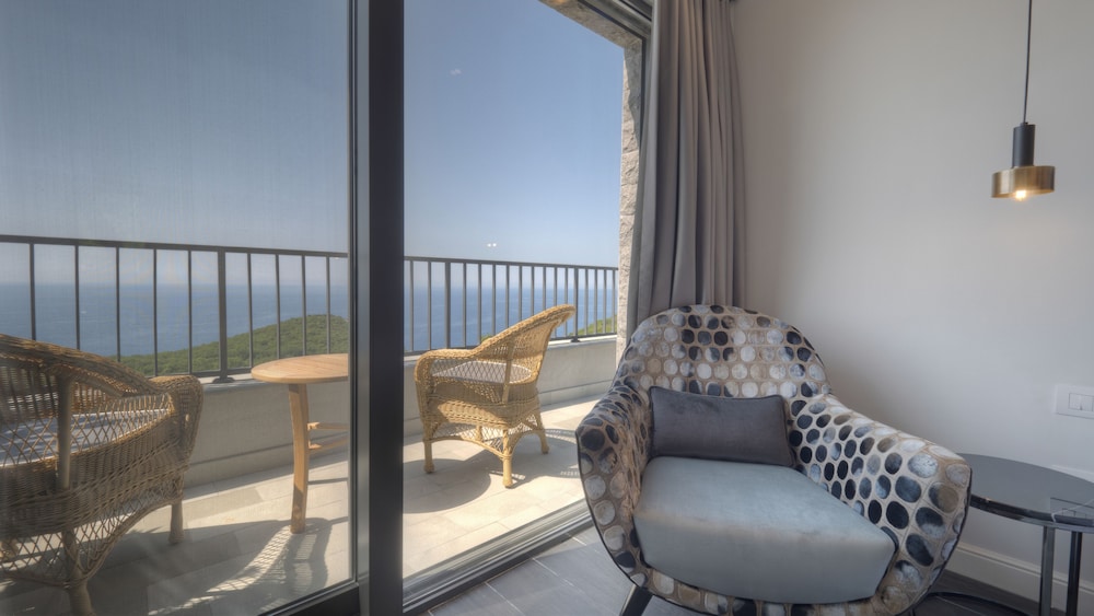 Vivid Blue Serenity Resort (Adult Only) 61/76