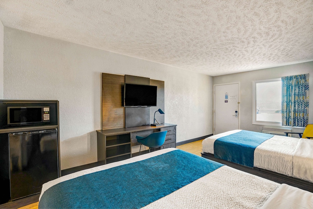 Motel6 Hillsville, VA 30/50