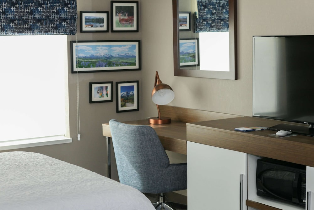 Hampton Inn and Suites Lafayette Medical Center CO 39/57